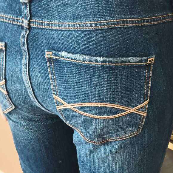 Abercrombie & Fitch Distressed Skinny Jeans 2 Embellished Mid Rise Pants - Picture 9 of 13